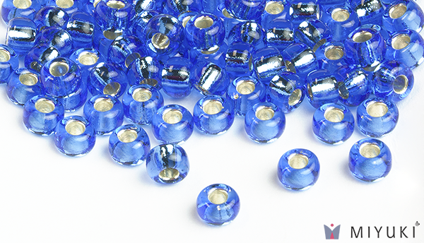19 - Silverlined Cornflower Blue Miyuki Beads
