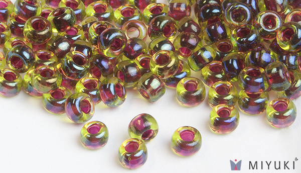 336 - Cranberry-lined Peridot AB Miyuki Beads