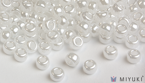 511 - White Ceylon Miyuki Beads