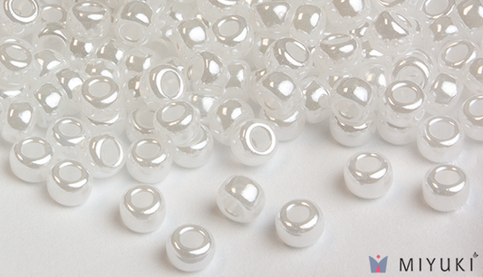 511 - White Ceylon Miyuki Beads