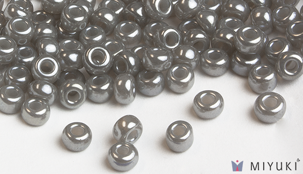 526 - Grey Ceylon Miyuki Beads